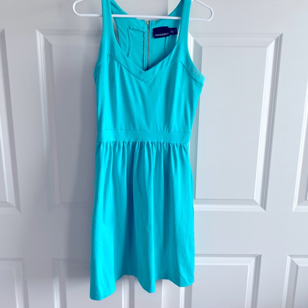 Short mini dress